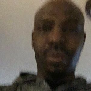 Meet your Posher, Raymond